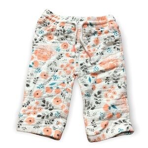 🎉3 For 15$🎉 Baby Girl Floral Cotton Light Pants Size 6 Months
